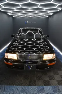 トヨタ CROWN