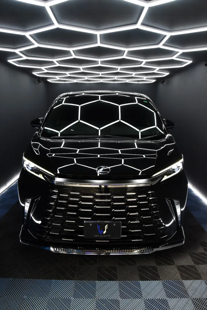 施工事例LEXUS LM500h