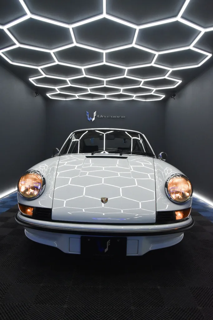 Carrera RS　クオーレルッソコーティング（耐久5年） 横浜市都筑区　カーコーティング専門店　アンクオーレ