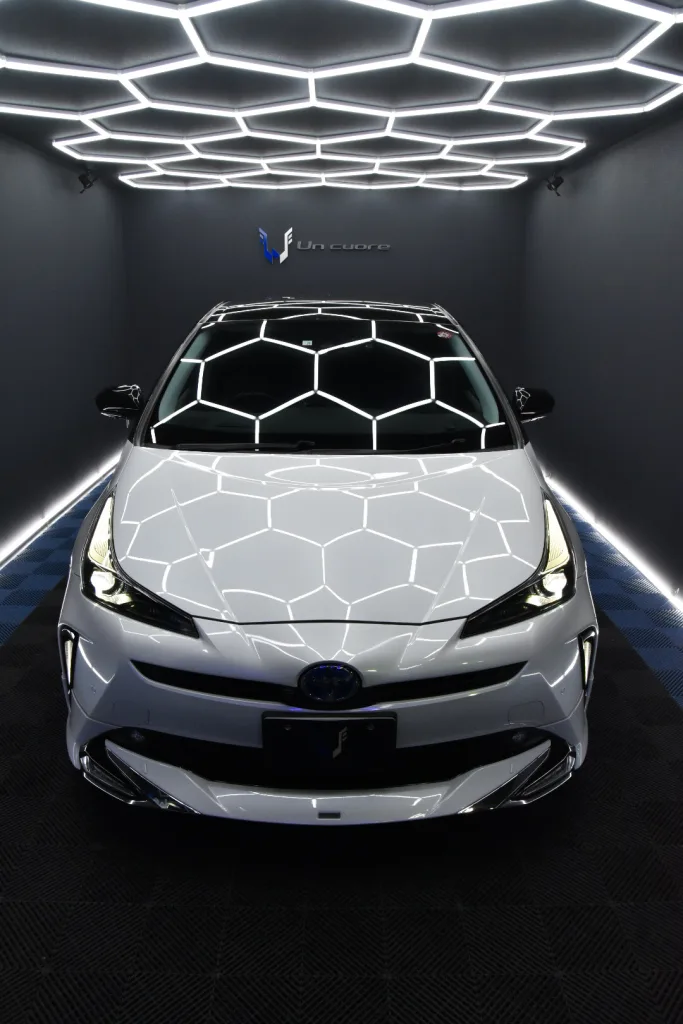 PRIUS　ヴェローチェコーティング（耐久1年） 神奈川県横浜市都筑区　カーコーティング専門店　アンクオーレ