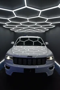 GRAND CHEROKEE
