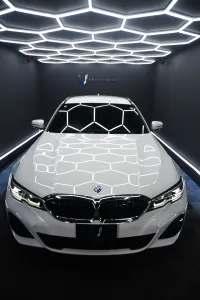 318i