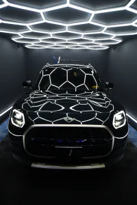 COUNTRYMAN