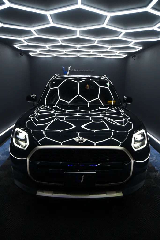 COUNTRYMAN